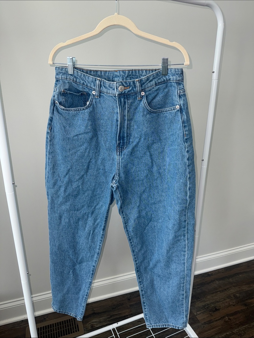H&M Women's Loose Mom Jeans